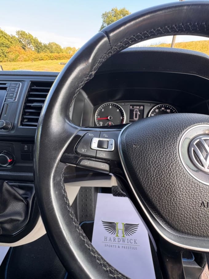 2025 Volkswagen Transporter