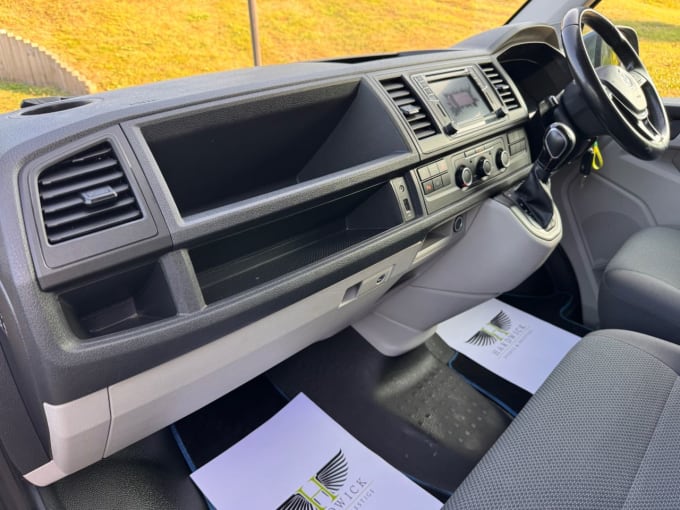 2025 Volkswagen Transporter