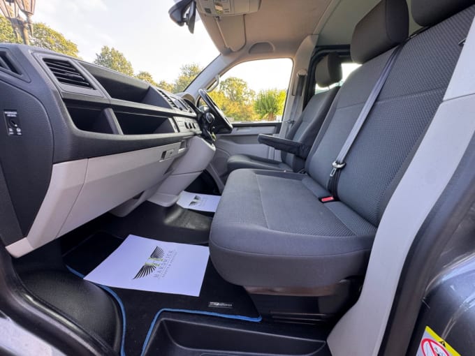 2025 Volkswagen Transporter