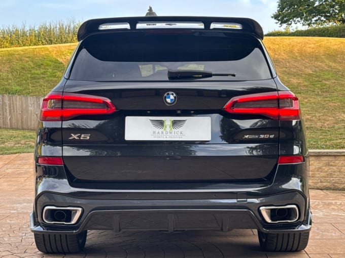 2025 BMW X5