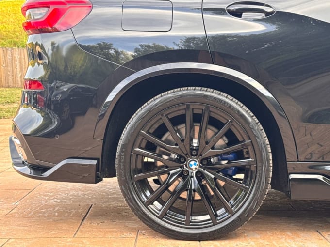 2025 BMW X5
