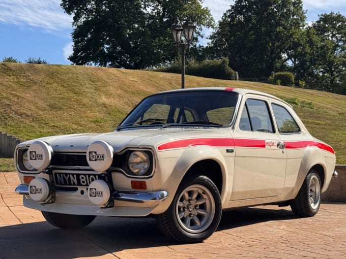 2025 Ford Escort