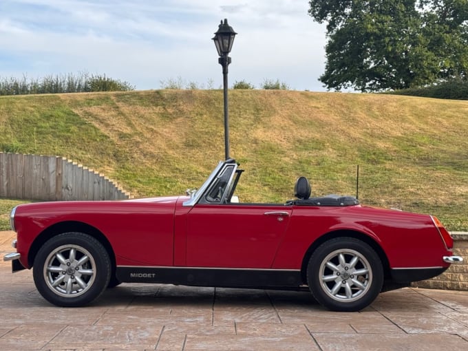2025 Mg Midget