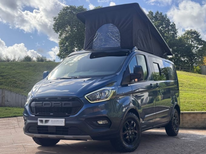 2025 Ford Transit Custom