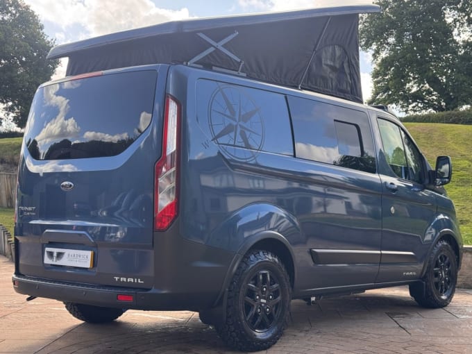 2025 Ford Transit Custom