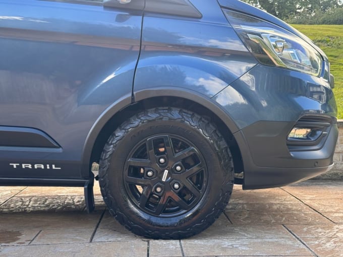 2025 Ford Transit Custom