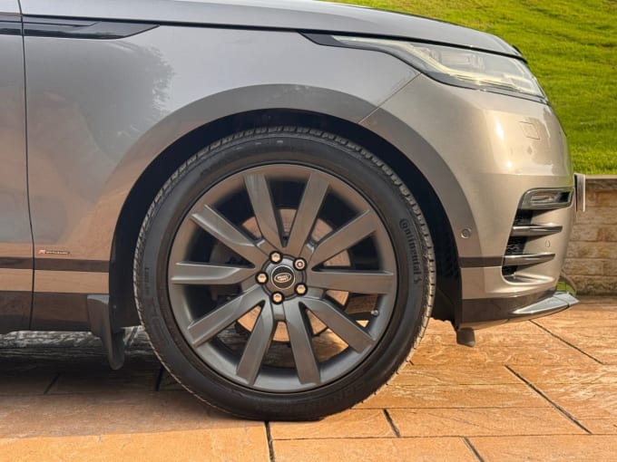 2025 Land Rover Range Rover Velar