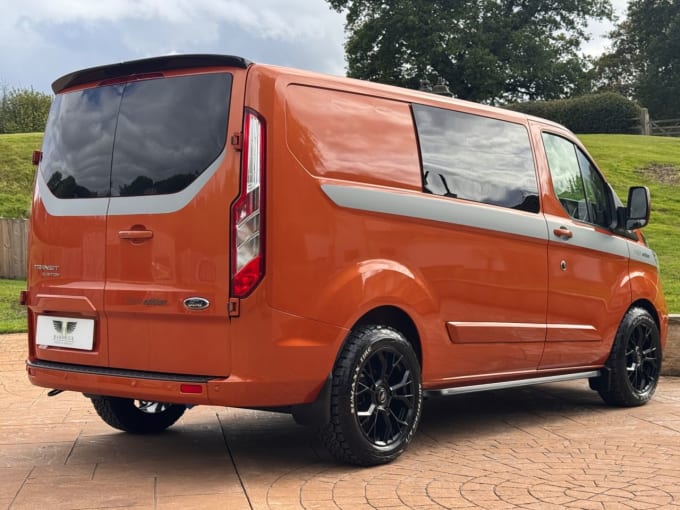 2025 Ford Transit Custom