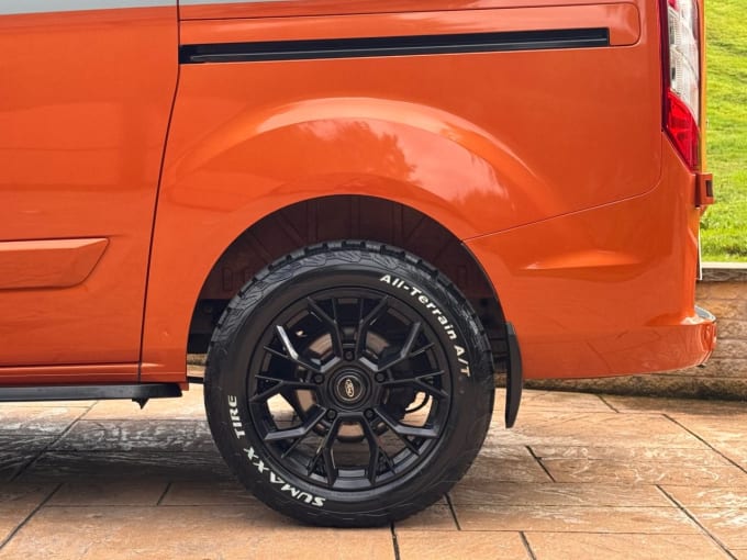 2025 Ford Transit Custom
