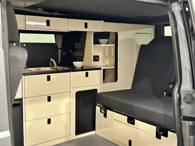 2025 Volkswagen Camper Van