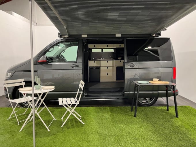 2025 Volkswagen Camper Van