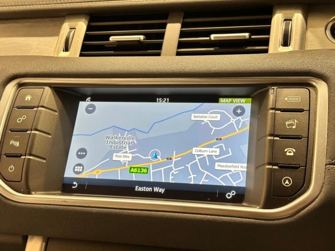 2025 Land Rover Range Rover Evoque