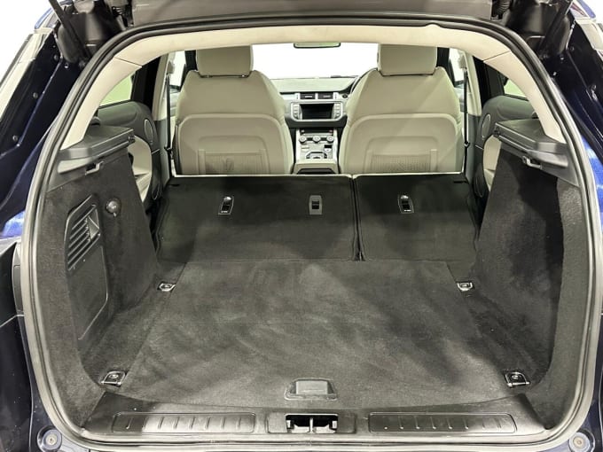 2025 Land Rover Range Rover Evoque