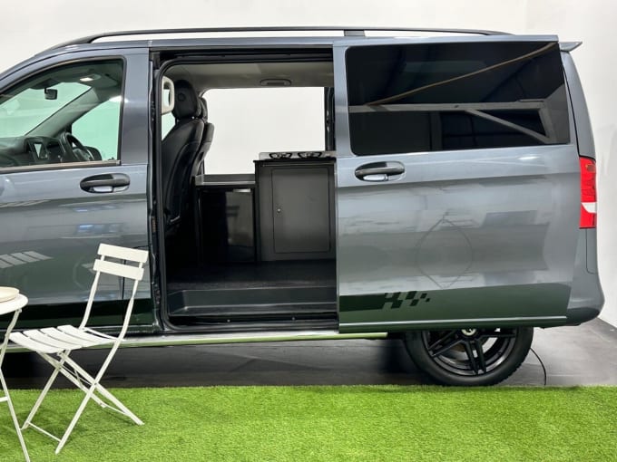 2024 Mercedes-benz Vito