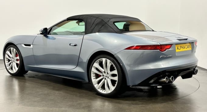 2024 Jaguar F-type