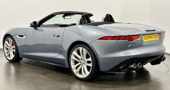 2024 Jaguar F-type