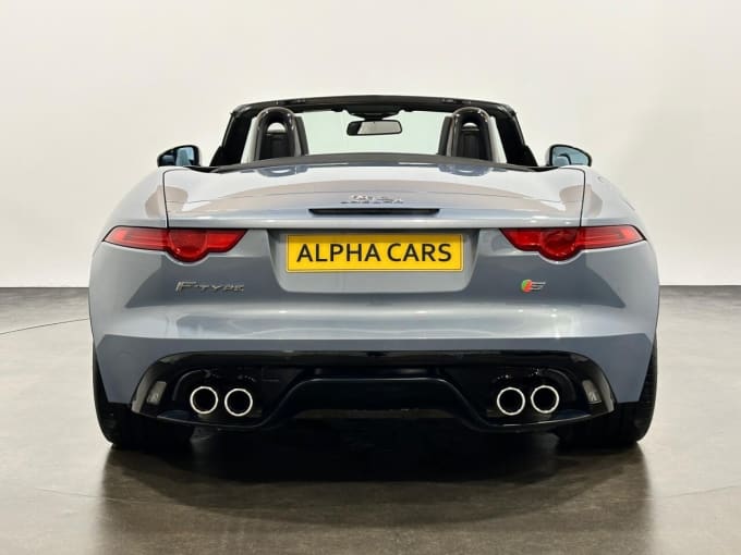 2024 Jaguar F-type