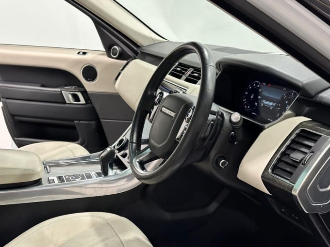 2025 Land Rover Range Rover Sport