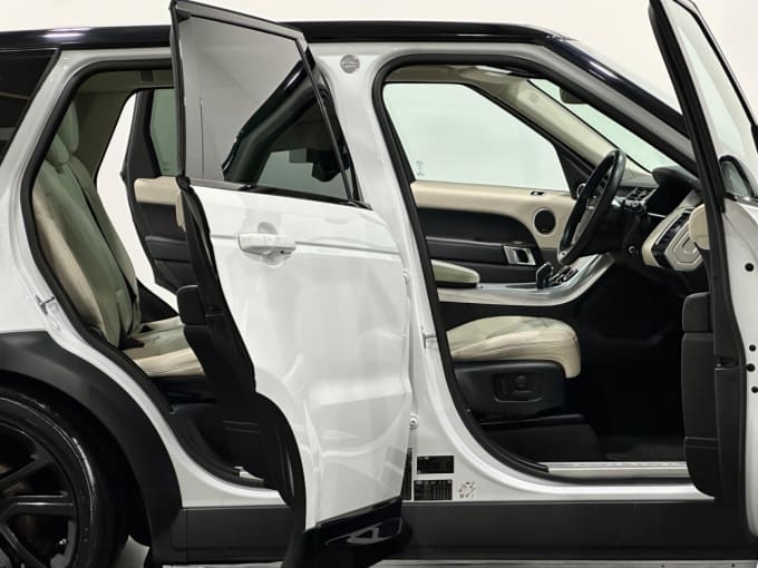 2025 Land Rover Range Rover Sport