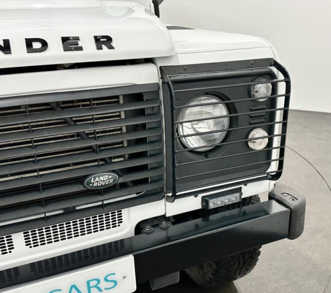 2025 Land Rover Defender 110