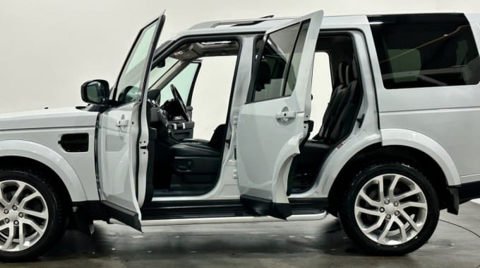 2025 Land Rover Discovery 4