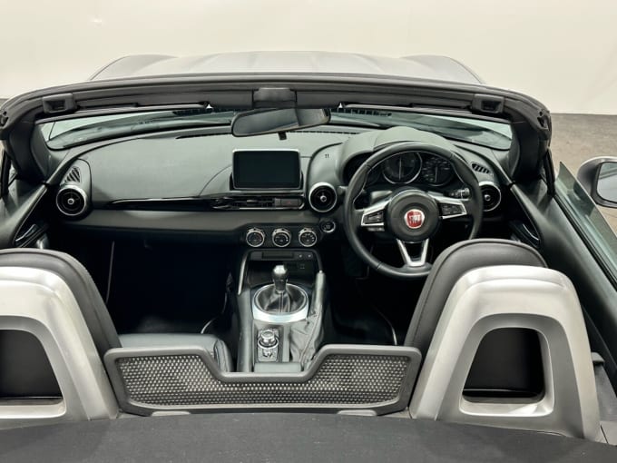 2025 Fiat 124 Spider