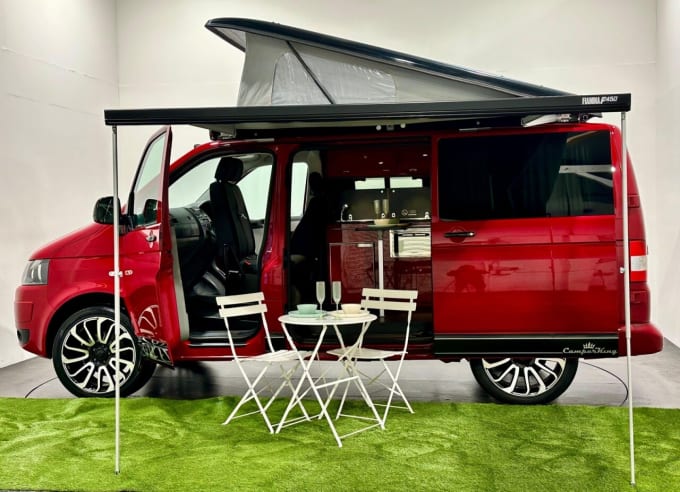 2025 Volkswagen Transporter