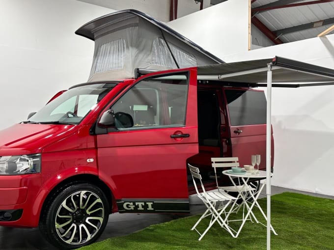 2025 Volkswagen Transporter