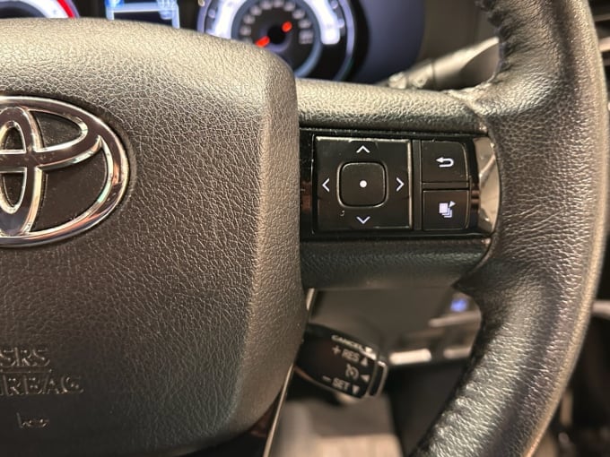 2025 Toyota Hi-lux