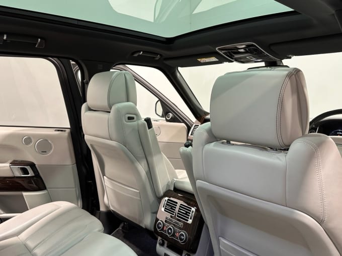 2025 Land Rover Range Rover