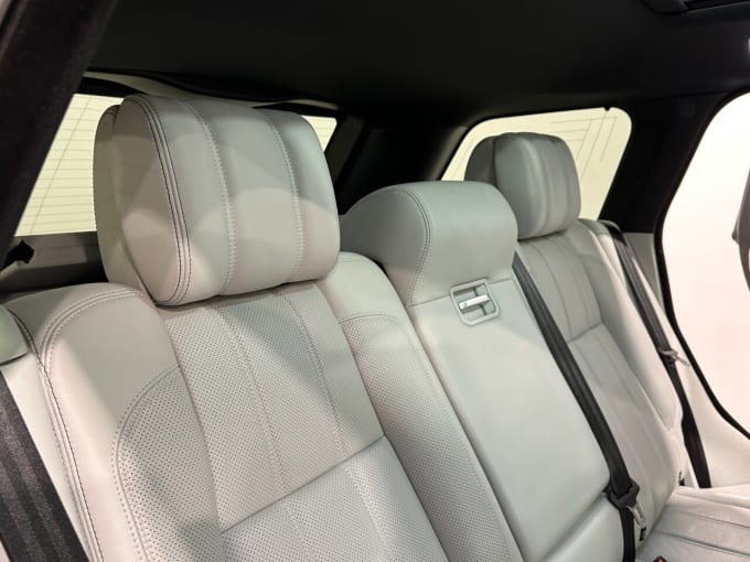 2025 Land Rover Range Rover