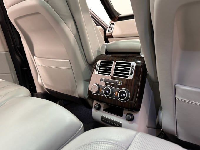2025 Land Rover Range Rover