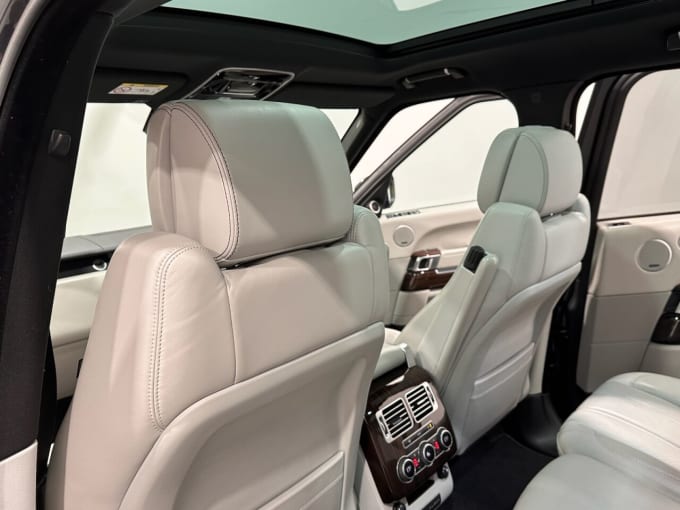 2025 Land Rover Range Rover