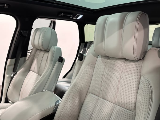 2025 Land Rover Range Rover