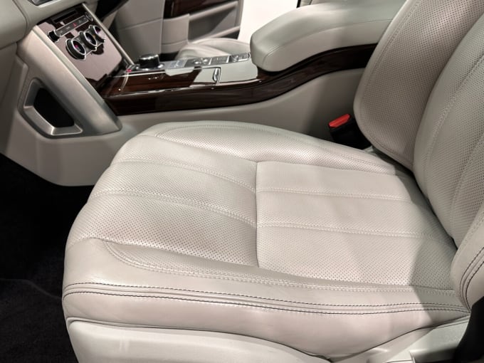 2025 Land Rover Range Rover