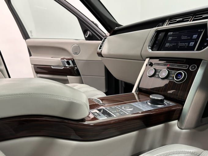 2025 Land Rover Range Rover
