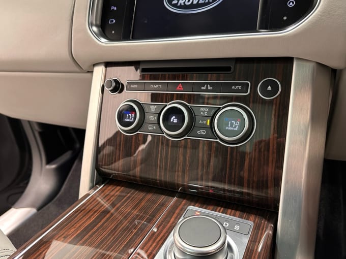 2025 Land Rover Range Rover