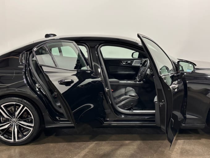 2025 Volvo S60