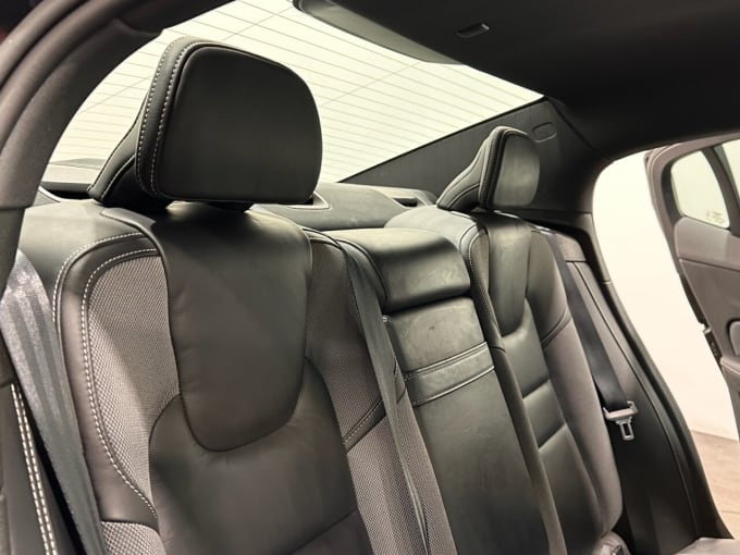 2025 Volvo S60