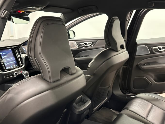 2025 Volvo S60