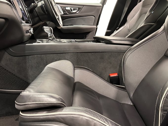 2025 Volvo S60