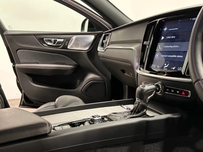 2025 Volvo S60