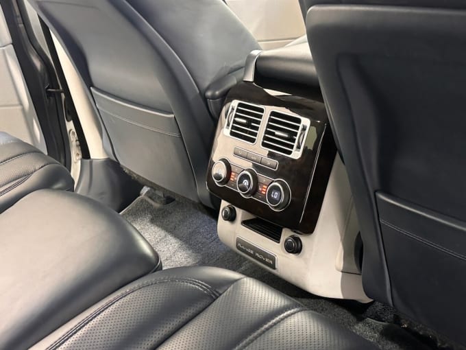 2025 Land Rover Range Rover