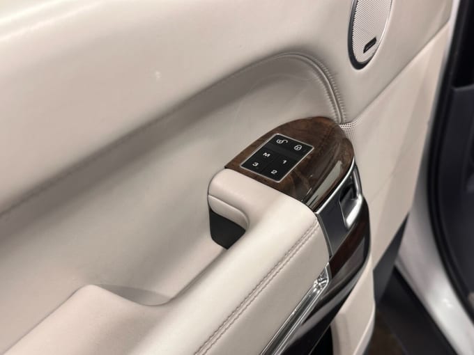 2025 Land Rover Range Rover