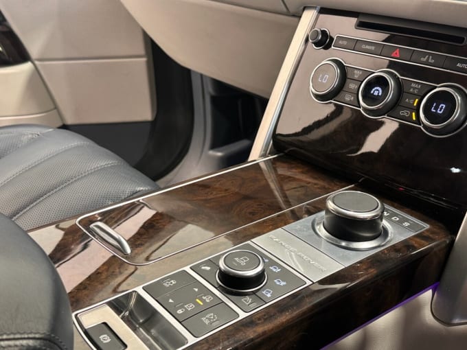 2025 Land Rover Range Rover