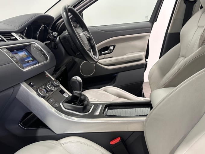 2025 Land Rover Range Rover Evoque
