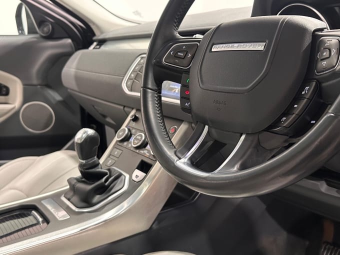2025 Land Rover Range Rover Evoque