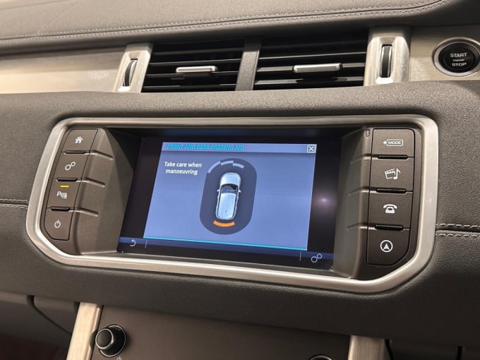 2025 Land Rover Range Rover Evoque