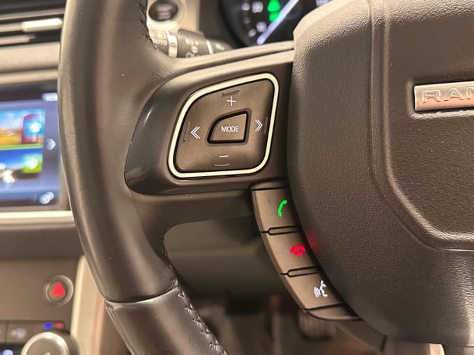 2025 Land Rover Range Rover Evoque