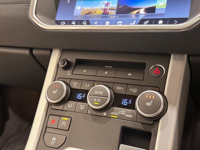 2025 Land Rover Range Rover Evoque